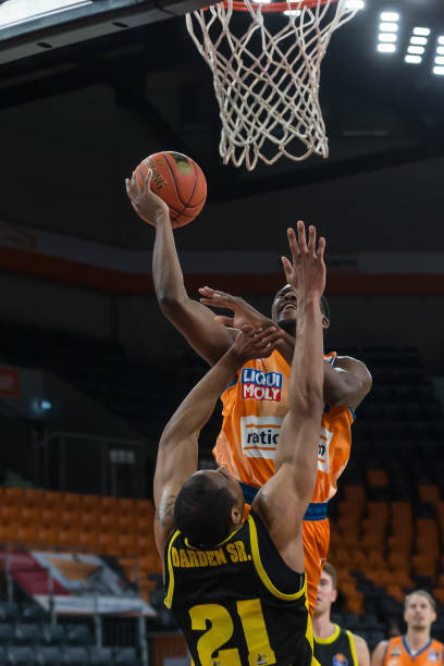 本场比赛展 本场比赛展