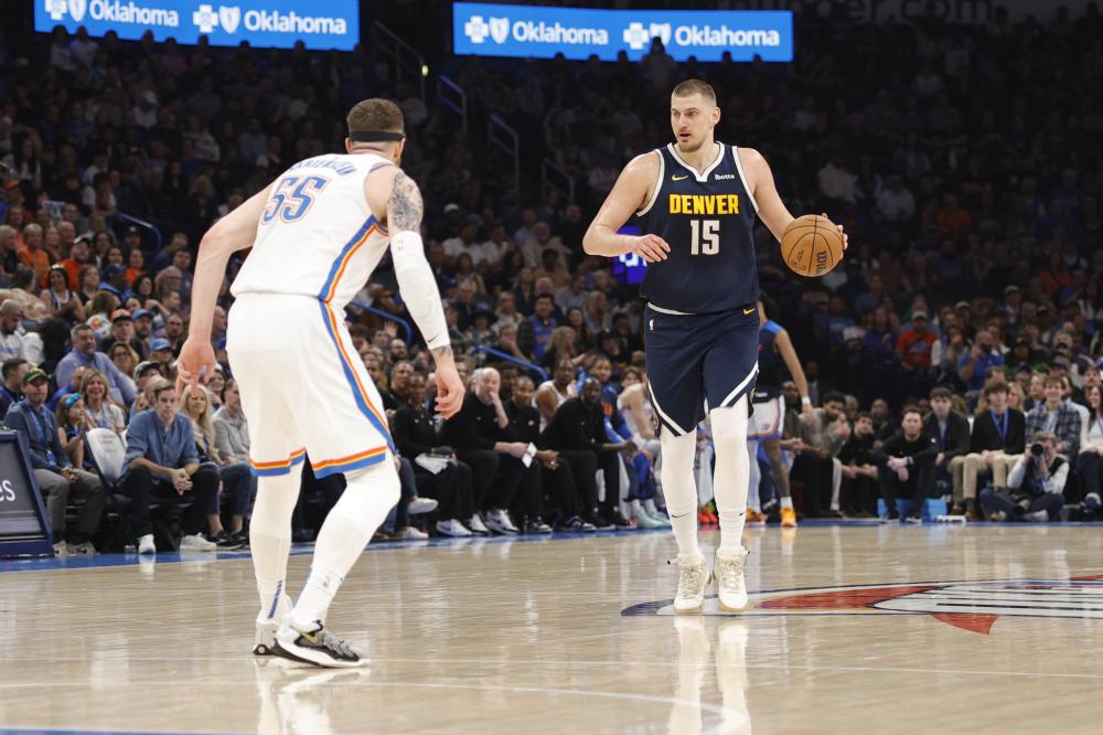 通过细致的 通过细致的